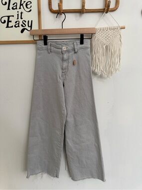 Zara - size 9 - wide leg sailor jeans with raw hem